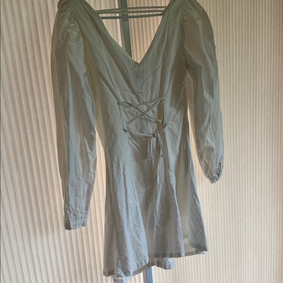 Lena White Linen mini dress NWOT Size Medium Puff Sleeve - Picture 4 of 6